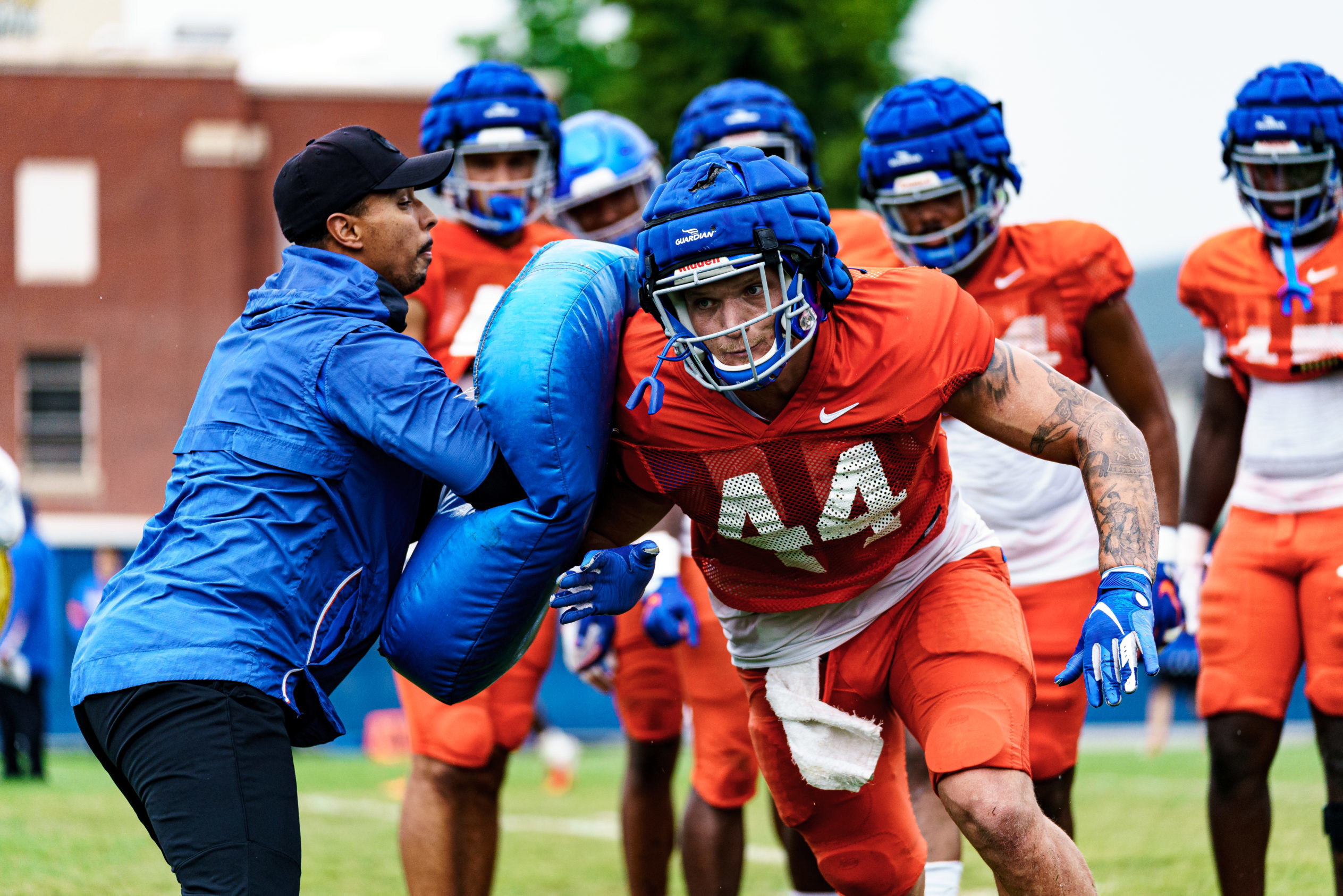 How Boise State's George Tarlas uses meditation, visualization and  preparation to dominate on a football field: 'You have no fear. You know  what's coming' - Bronco Nation News